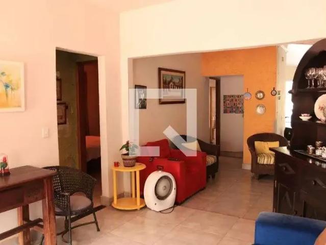 Casa aluguel em Região Geográfica Imediata de Goiânia, Goiânia