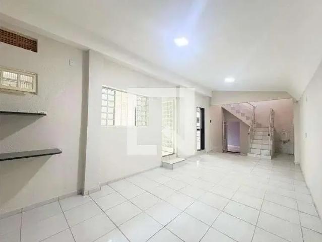 Casa aluguel em Região Geográfica Imediata de Goiânia, Goiânia