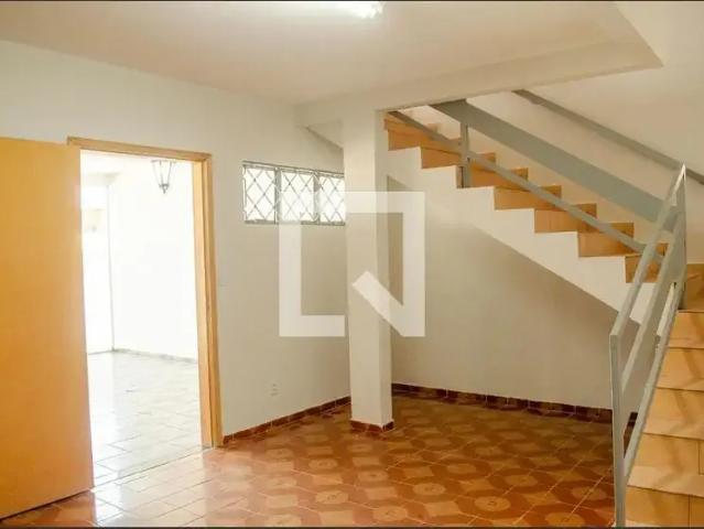 Casa aluguel em Região Geográfica Imediata de Goiânia, Goiânia