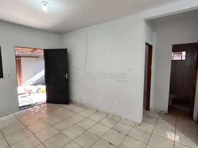 Casa aluguel em Região Geográfica Imediata de Goiânia, Goiânia