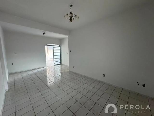 Casa aluguel em Região Geográfica Imediata de Goiânia, Goiânia