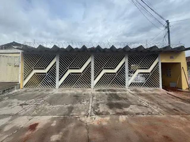 Casa aluguel em Região Geográfica Imediata de Goiânia, Goiânia