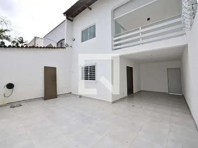 Casa aluguel em Região Geográfica Imediata de Goiânia, Goiânia
