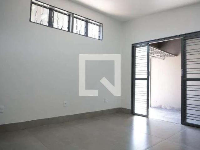 Casa aluguel em Setor Castelo Branco, Goiânia