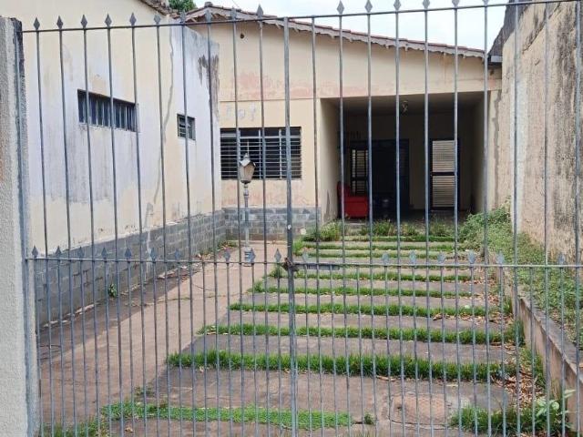 Casa aluguel em Setor dos Funcionários, Goiânia