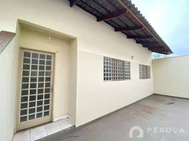 Casa aluguel em Região Geográfica Imediata de Goiânia, Goiânia