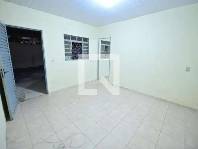 Casa aluguel em Região Geográfica Imediata de Goiânia, Goiânia