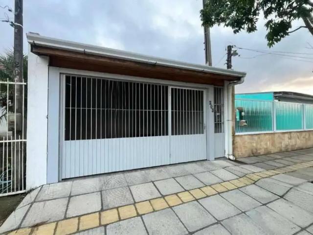 Casa aluguel em Região Geográfica Imediata de Porto Alegre, Região Metropolitana de Porto Alegre