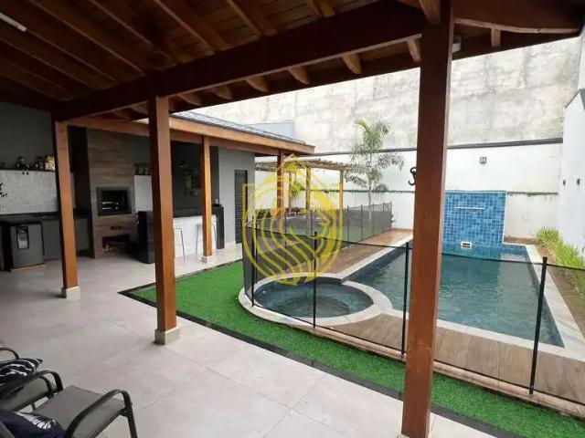 Casa aluguel em Região Imediata de Guaratinguetá, Região Metropolitana do Vale do Paraíba e Litoral Norte