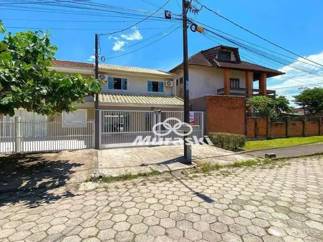 Casa aluguel em Região Geográfica Imediata de Paranaguá, Guaratuba