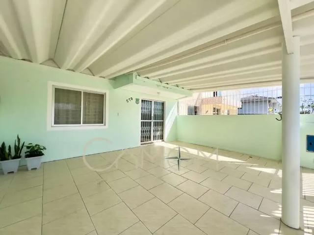 Casa aluguel em Região Geográfica Imediata de Paranaguá, Guaratuba
