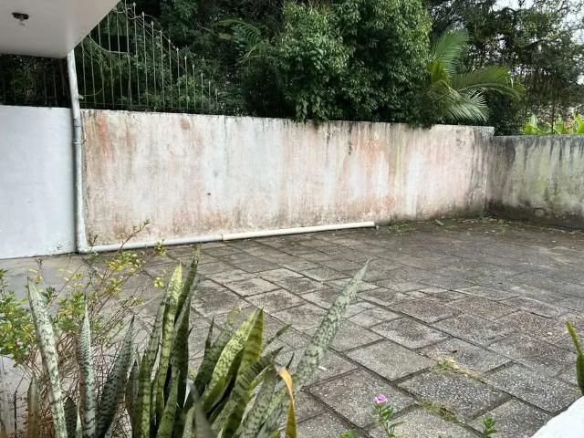 Casa aluguel em Região Geográfica Imediata de Paranaguá, Guaratuba