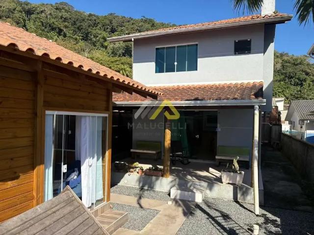 Casa aluguel em Caieiras, Guaratuba