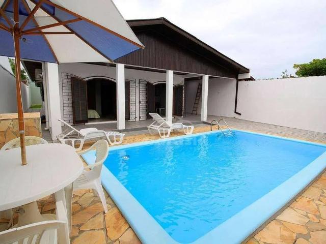 Casa aluguel em Região Geográfica Imediata de Paranaguá, Guaratuba