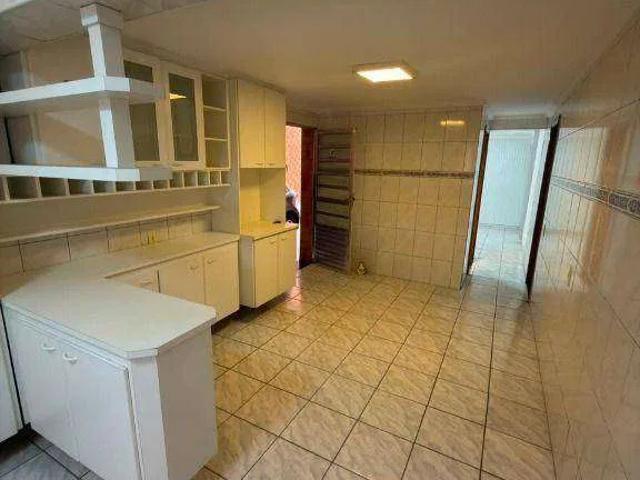 Casa aluguel em Distrito-sede de Guarulhos, Guarulhos