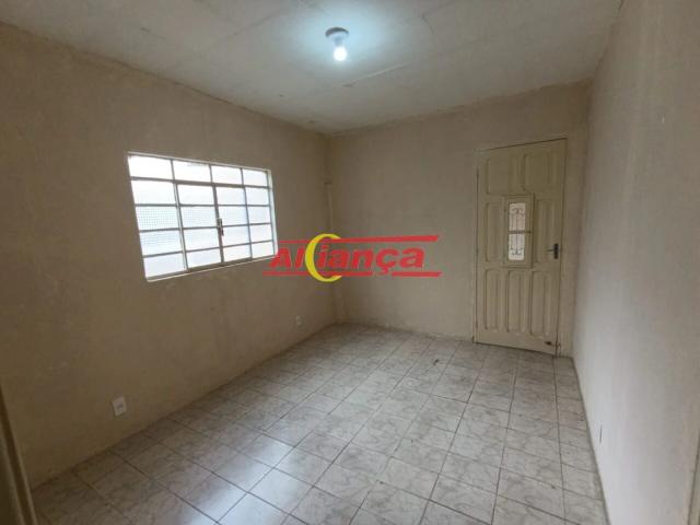 Casa aluguel em Distrito-sede de Guarulhos, Guarulhos