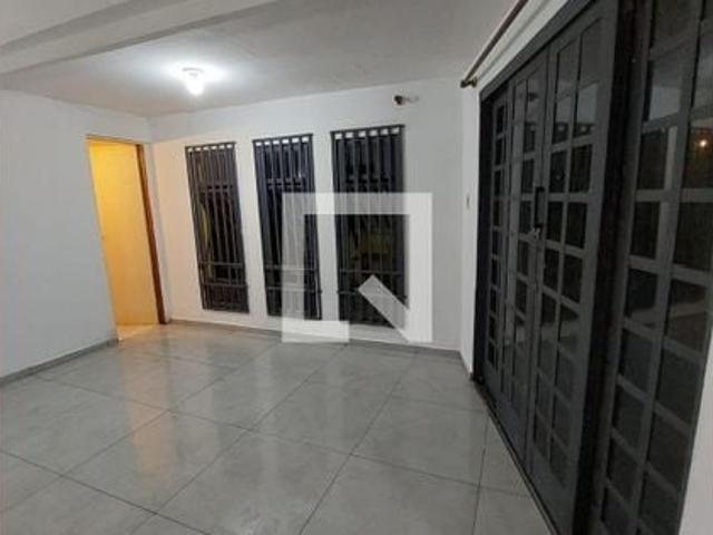 Casa aluguel em Vila Maria Dirce, Guarulhos