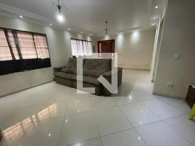 Casa aluguel em Região Imediata de São Paulo, Região Metropolitana de São Paulo