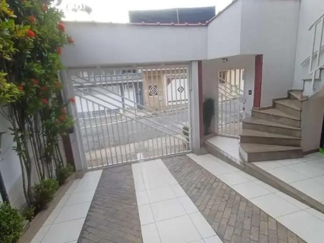 Casa aluguel em Região Imediata de São Paulo, Região Metropolitana de São Paulo