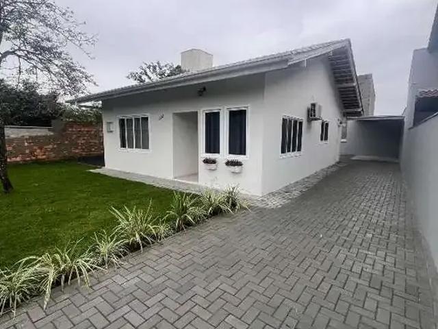 Casa aluguel em Região Geográfica Imediata de Blumenau, Indaial
