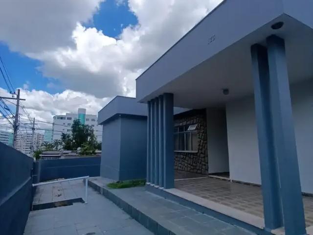 Casa aluguel em Região Geográfica Imediata do Rio de Janeiro, Região Metropolitana do Rio de Janeiro