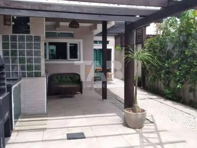 Casa aluguel em Região Geográfica Imediata de Itajaí, Itajaí