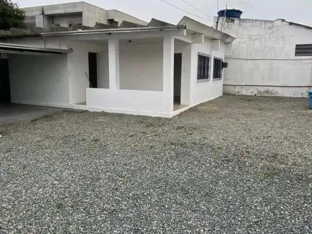 Casa aluguel em Região Geográfica Imediata de Itajaí, Itajaí