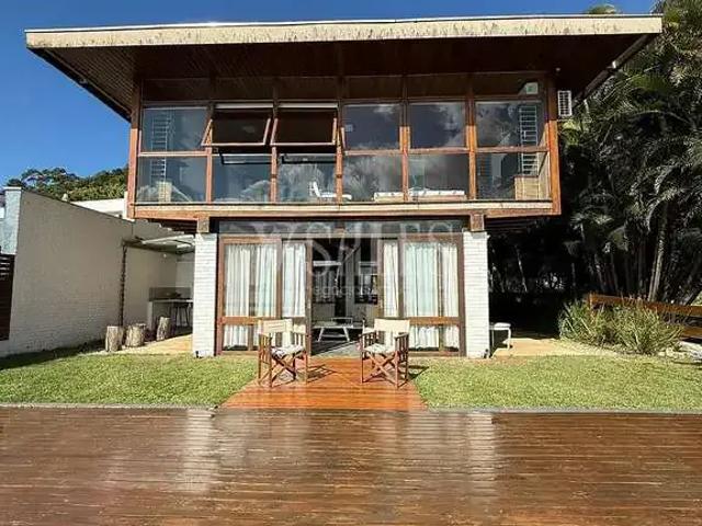Casa aluguel em Região Geográfica Imediata de Itajaí, Itajaí