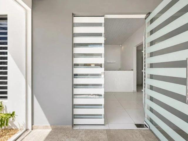 Casa aluguel em Região Geográfica Imediata de Itajaí, Itajaí
