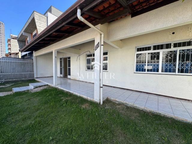 Casa aluguel em Região Geográfica Imediata de Itajaí, Itajaí