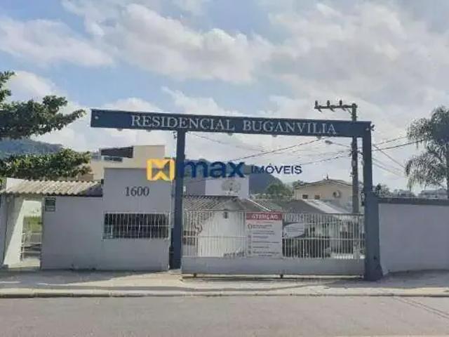 Casa aluguel em Espinheiros, Itajaí