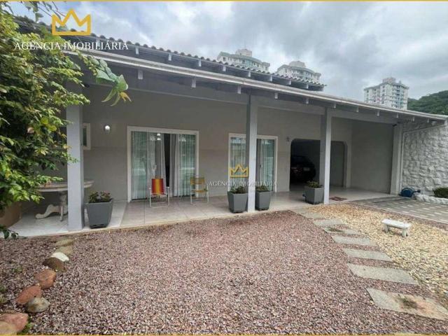 Casa aluguel em Região Geográfica Imediata de Itajaí, Itajaí