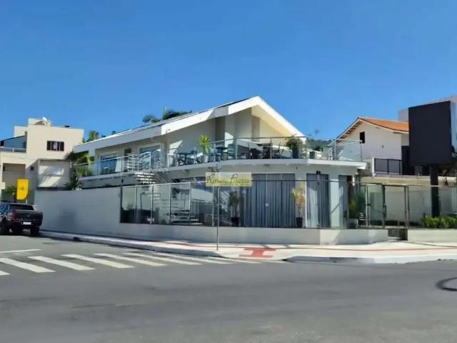 Casa aluguel em Região Geográfica Imediata de Itajaí, Itajaí