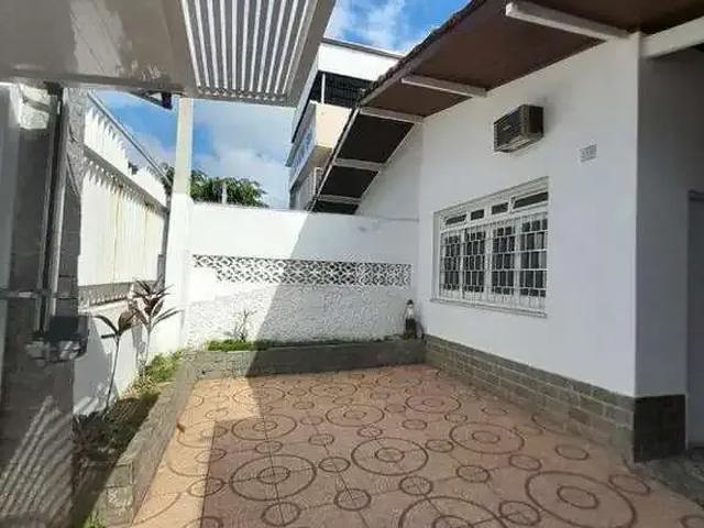 Casa aluguel em Região Imediata de Santos, Região Metropolitana da Baixada Santista