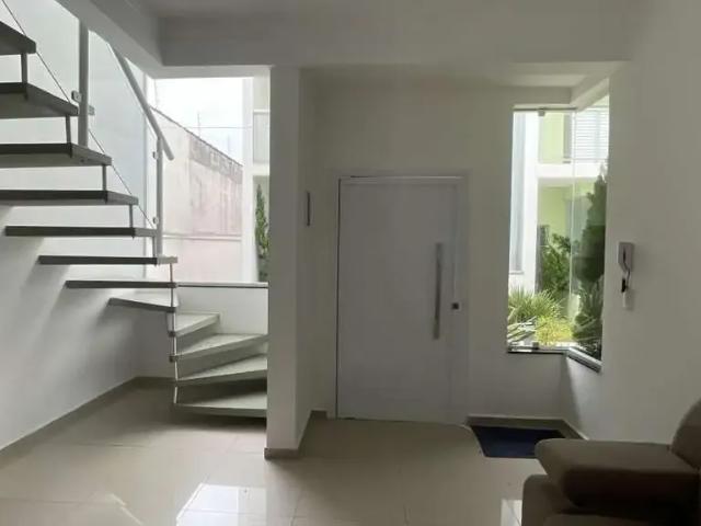 Casa aluguel em Região Imediata de Santos, Região Metropolitana da Baixada Santista