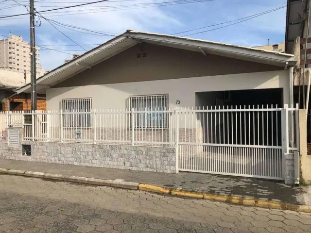 Casa aluguel em Região Geográfica Imediata de Itajaí, Itapema