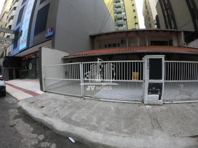 Casa aluguel em Meia Praia, Itapema