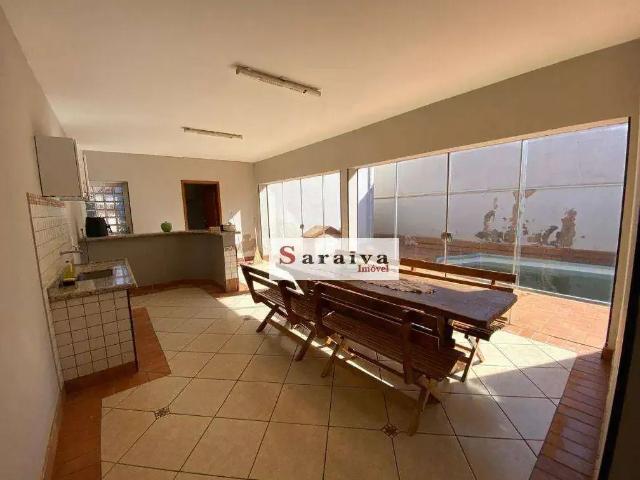 Casa aluguel em Região Imediata de Caraguatatuba-Ubatuba-São Sebastião, Região Metropolitana do Vale do Paraíba e Litoral Norte