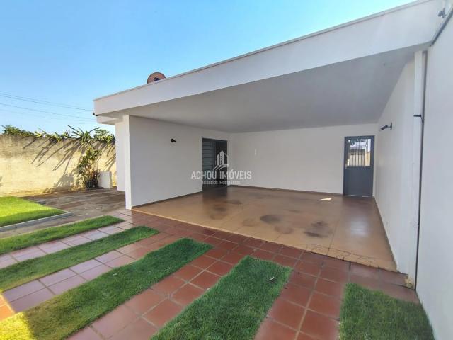 Casa aluguel em Jaboticabal