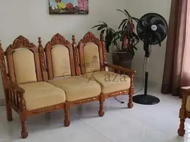 Casa aluguel em Região Imediata de São José dos Campos, Região Metropolitana do Vale do Paraíba e Litoral Norte