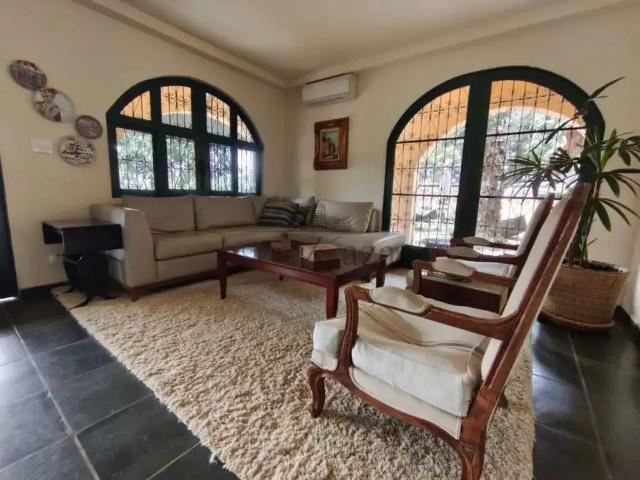 Casa aluguel em Região Imediata de São José dos Campos, Região Metropolitana do Vale do Paraíba e Litoral Norte