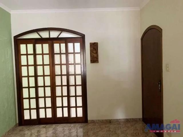 Casa aluguel em Região Imediata de São José dos Campos, Região Metropolitana do Vale do Paraíba e Litoral Norte