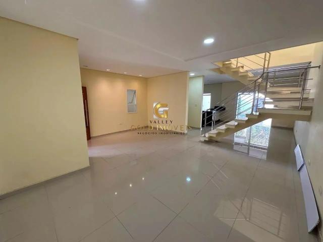 Casa aluguel em Região Imediata de São José dos Campos, Região Metropolitana do Vale do Paraíba e Litoral Norte
