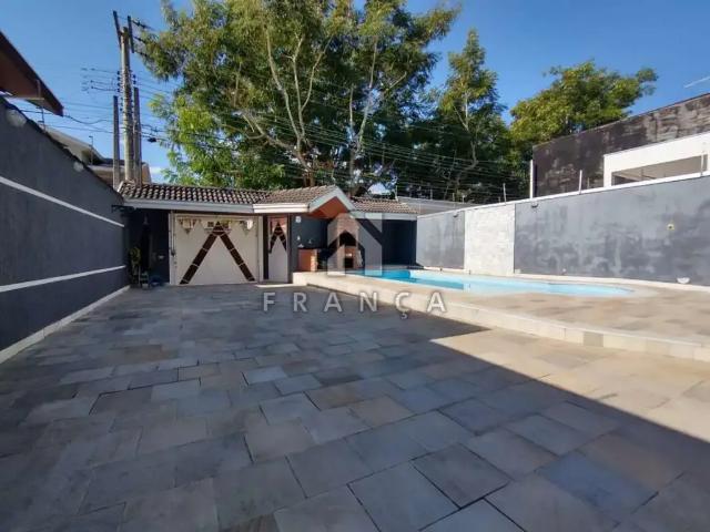 Casa aluguel em Região Imediata de São José dos Campos, Região Metropolitana do Vale do Paraíba e Litoral Norte