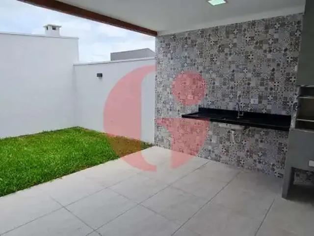 Casa aluguel em Região Imediata de São José dos Campos, Região Metropolitana do Vale do Paraíba e Litoral Norte