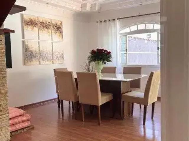 Casa aluguel em Região Imediata de São José dos Campos, Região Metropolitana do Vale do Paraíba e Litoral Norte