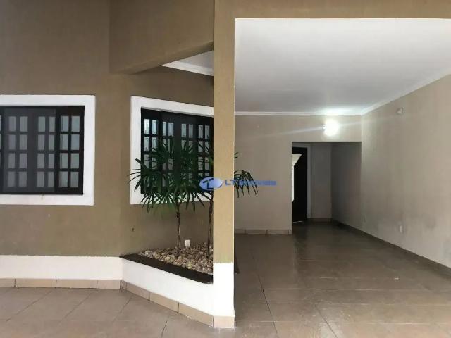 Casa aluguel em Região Imediata de São José dos Campos, Região Metropolitana do Vale do Paraíba e Litoral Norte