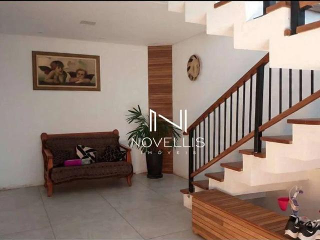 Casa aluguel em Região Imediata de São José dos Campos, Região Metropolitana do Vale do Paraíba e Litoral Norte
