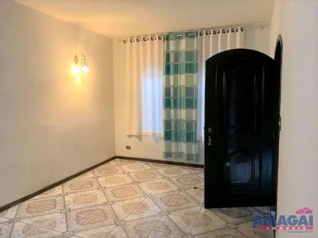 Casa aluguel em Região Imediata de São José dos Campos, Região Metropolitana do Vale do Paraíba e Litoral Norte
