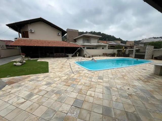 Casa aluguel em Região Geográfica Imediata de Joinville, Jaraguá do Sul